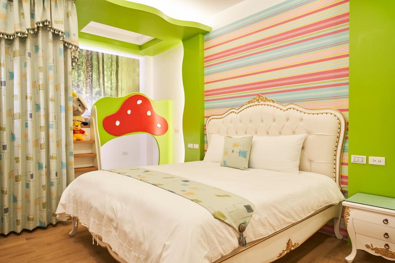 Michelin Castle - Yilan Homestay Уцзє Екстер'єр фото