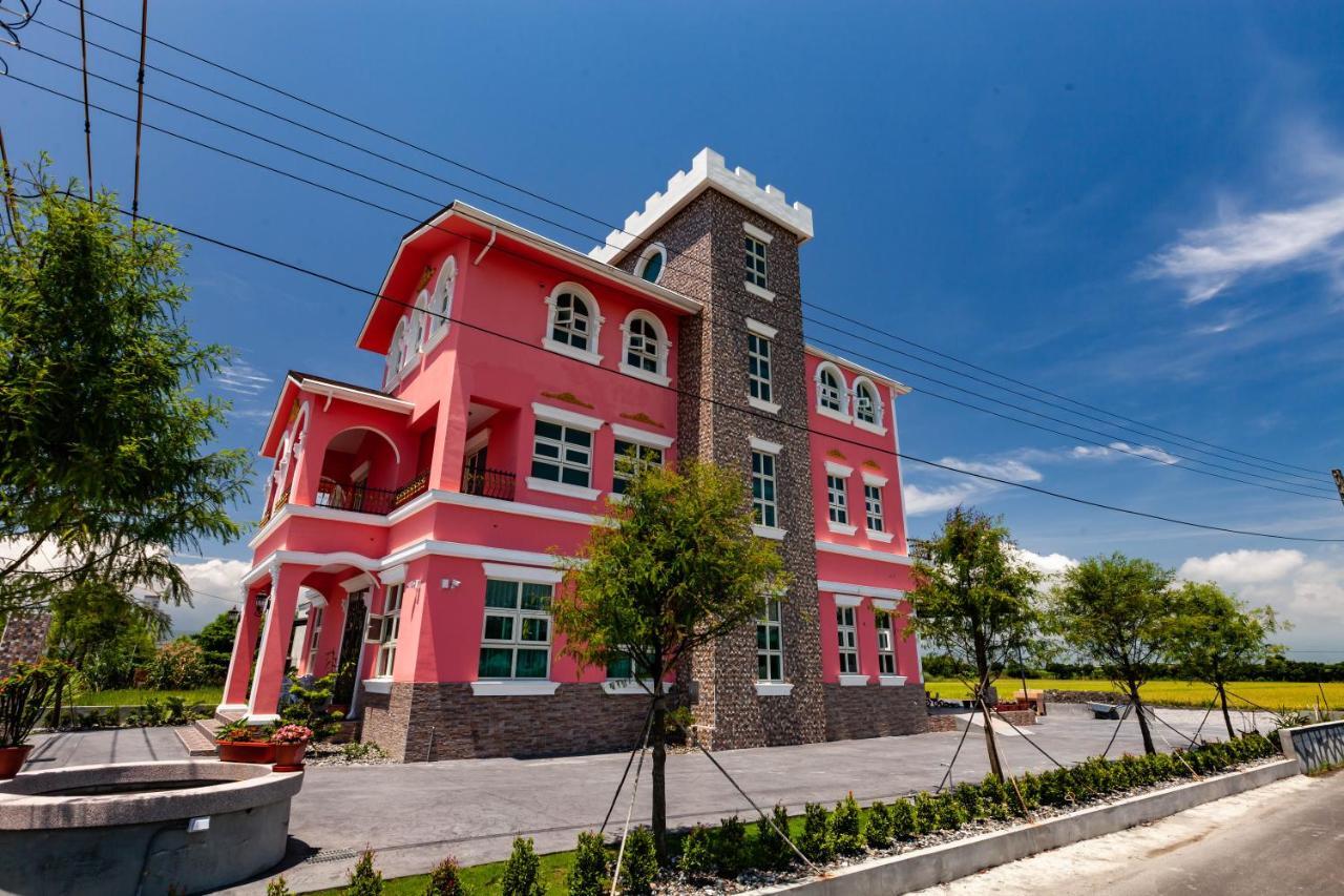 Michelin Castle - Yilan Homestay Уцзє Екстер'єр фото