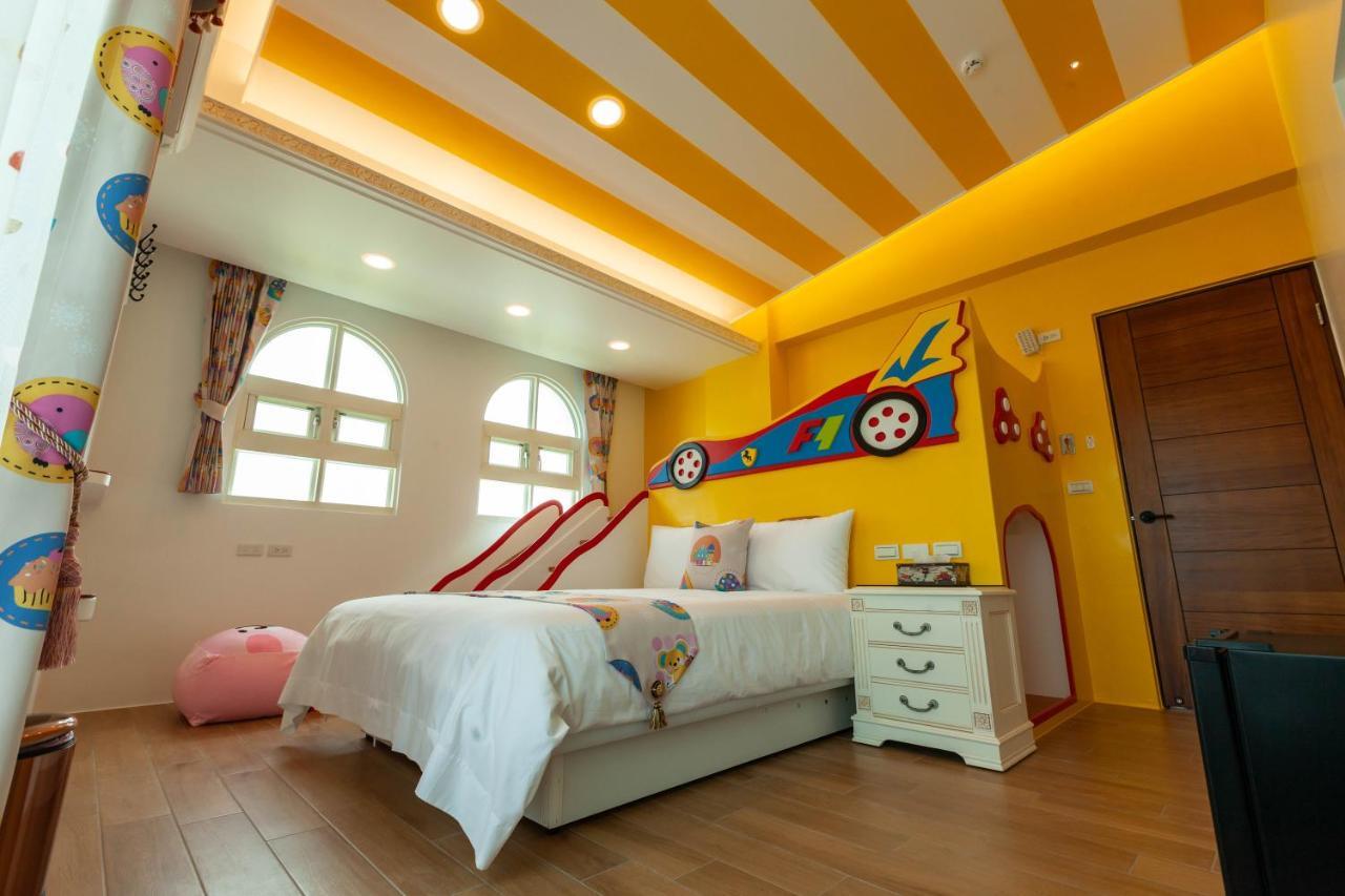 Michelin Castle - Yilan Homestay Уцзє Екстер'єр фото