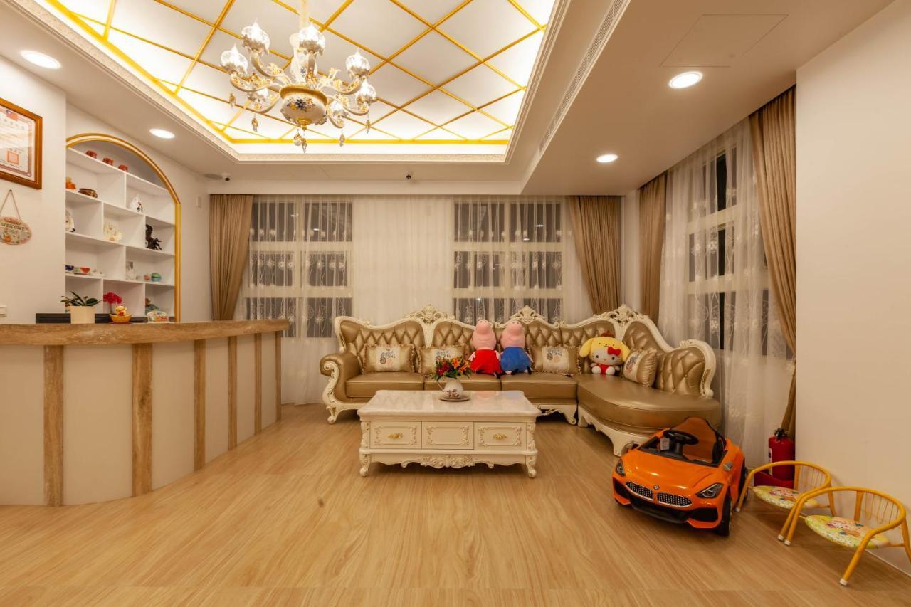 Michelin Castle - Yilan Homestay Уцзє Екстер'єр фото